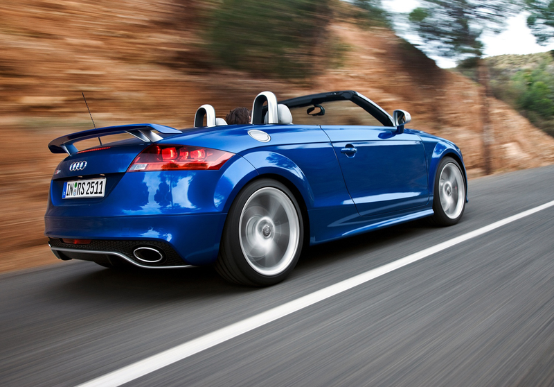 Illustration for article titled 2010 Audi TT RS: Haben Sie Einen Wet-nap?